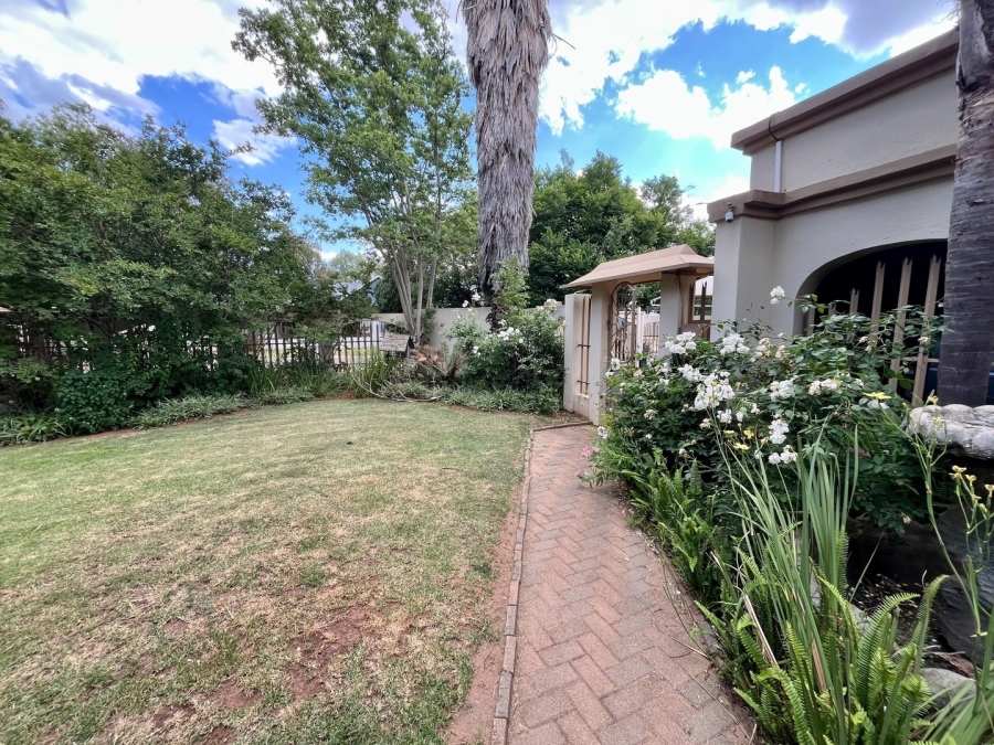 3 Bedroom Property for Sale in La Hoff North West